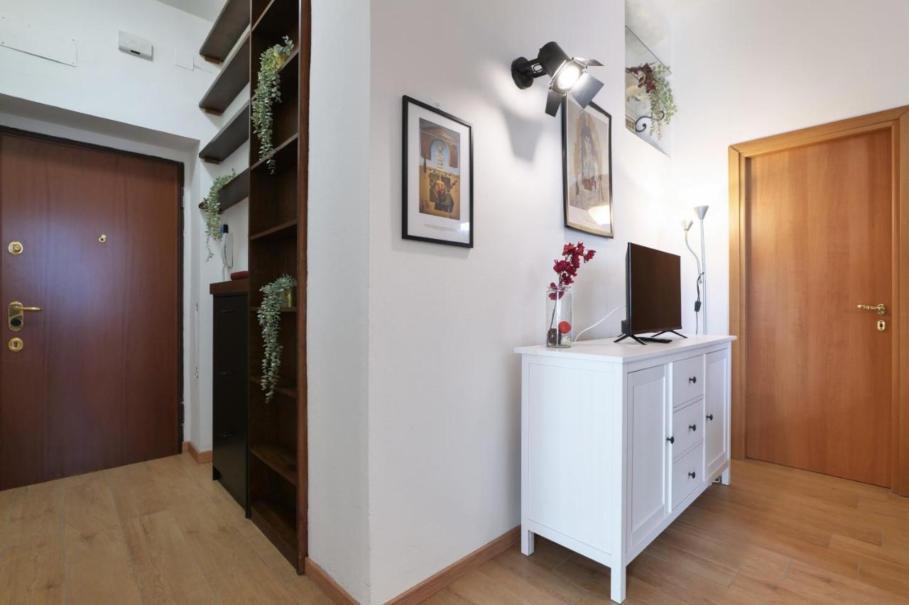 Appartement Primopiano - Tibaldi à Milan Extérieur photo