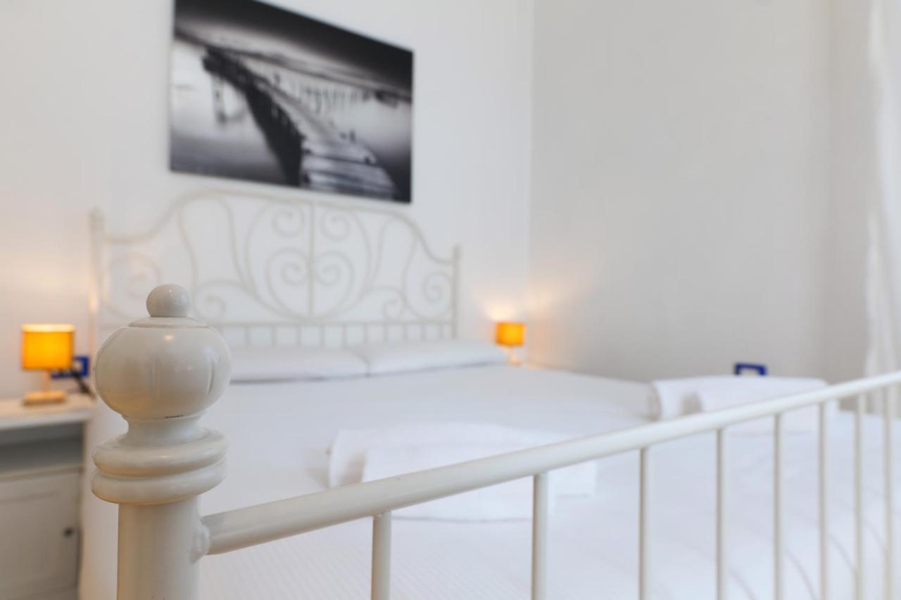 Appartement Primopiano - Tibaldi à Milan Extérieur photo