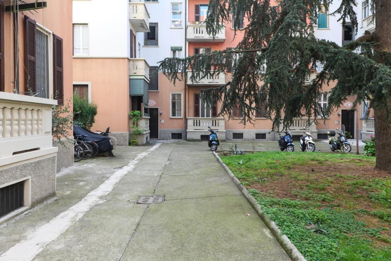 Appartement Primopiano - Tibaldi à Milan Extérieur photo