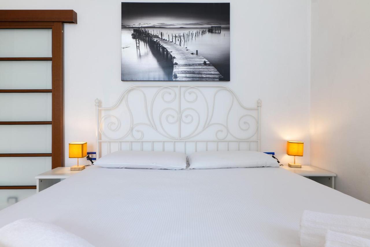Appartement Primopiano - Tibaldi à Milan Extérieur photo