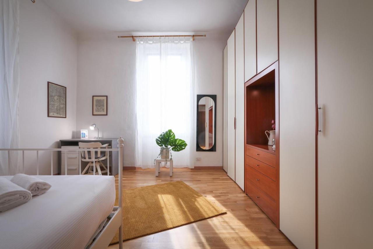 Appartement Primopiano - Tibaldi à Milan Extérieur photo
