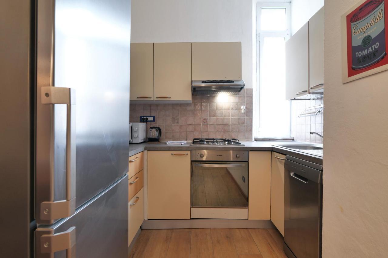 Appartement Primopiano - Tibaldi à Milan Extérieur photo