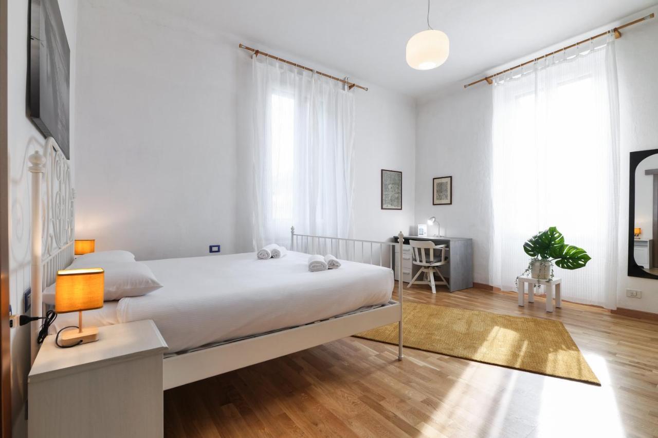 Appartement Primopiano - Tibaldi à Milan Extérieur photo
